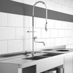 Pre-rinse set with mixer